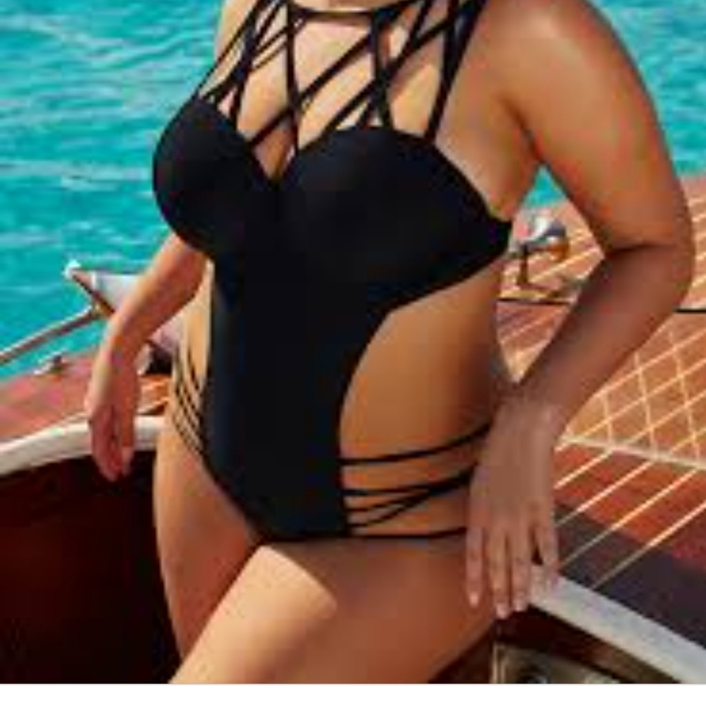 Swimsuits For All Ashley Graham black swimsuit